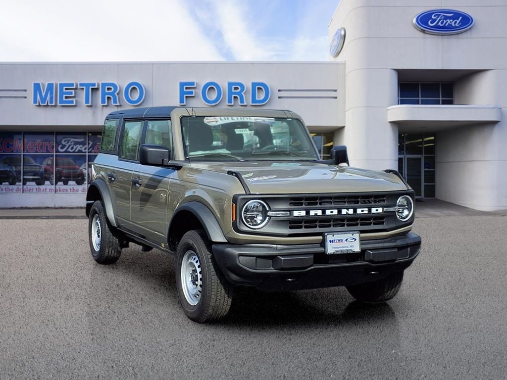 Marsh Gray 2025 Ford Bronco SUV / Crossover Four-Wheel Drive Automatic