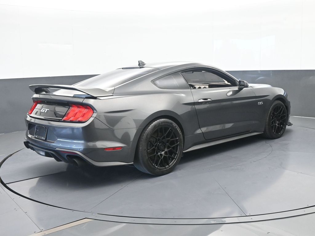 Used 2020 Magnetic Ford GT Premium image 6