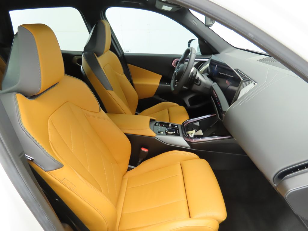 Thumbnail: 2025 BMW X3 - 19