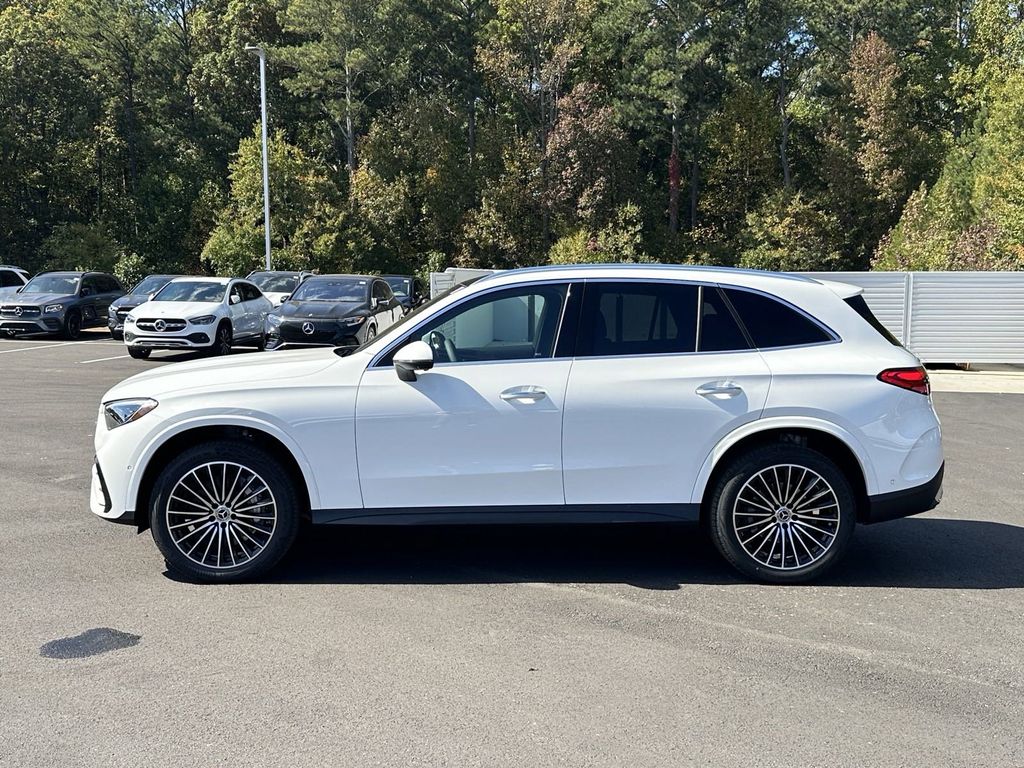 2025 Mercedes-Benz GLC GLC 300 3