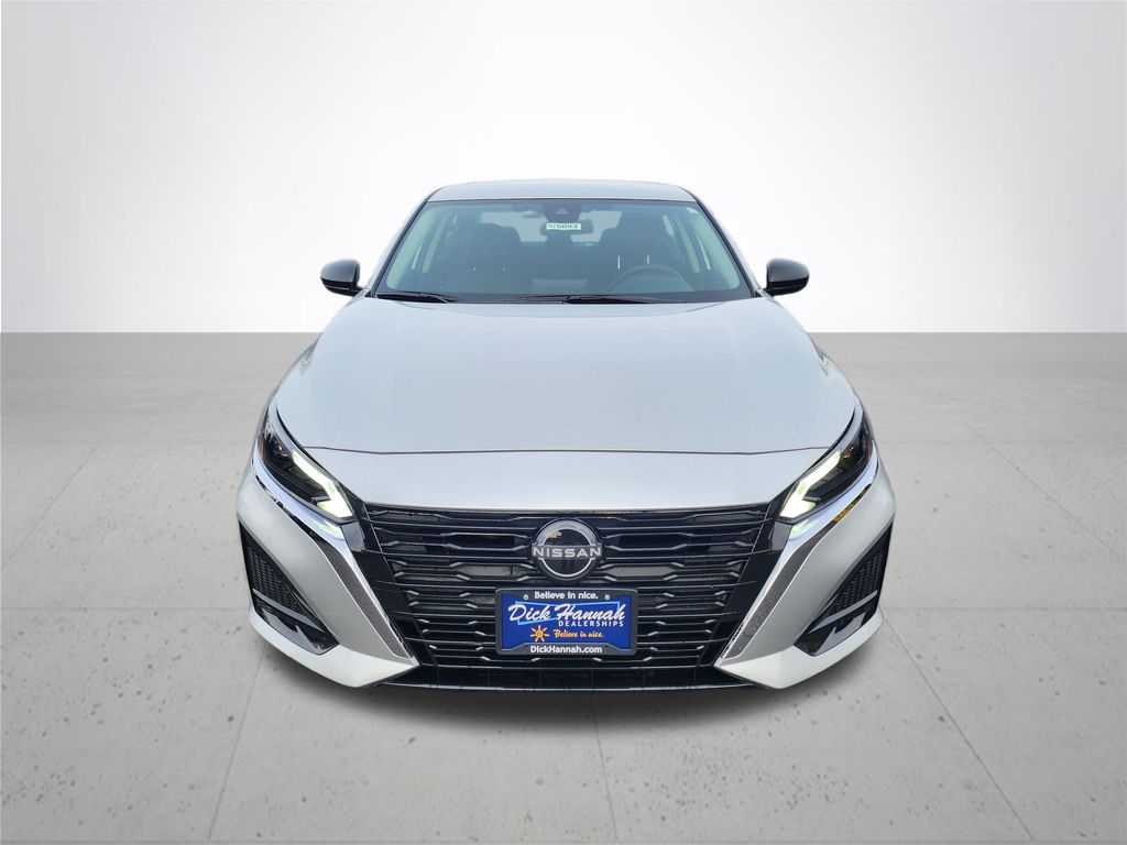 2025 Nissan Altima 2.5 S photo 2