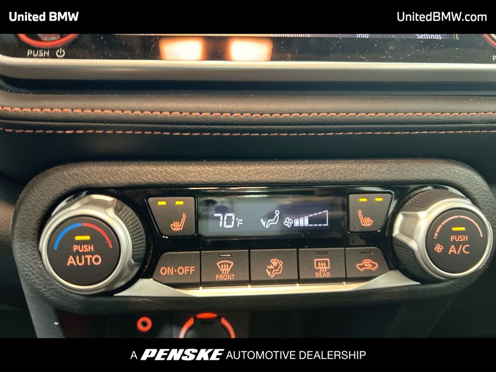 Thumbnail: 2019 Nissan Kicks - 18