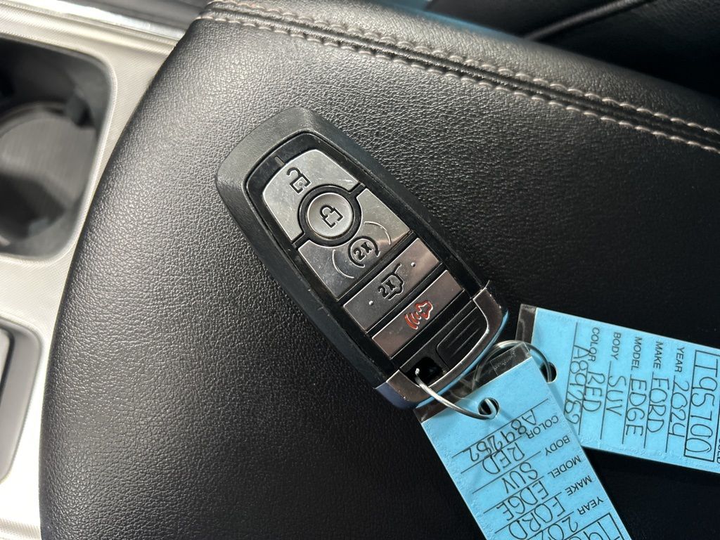 used 2024 Ford Edge car, priced at $26,815
