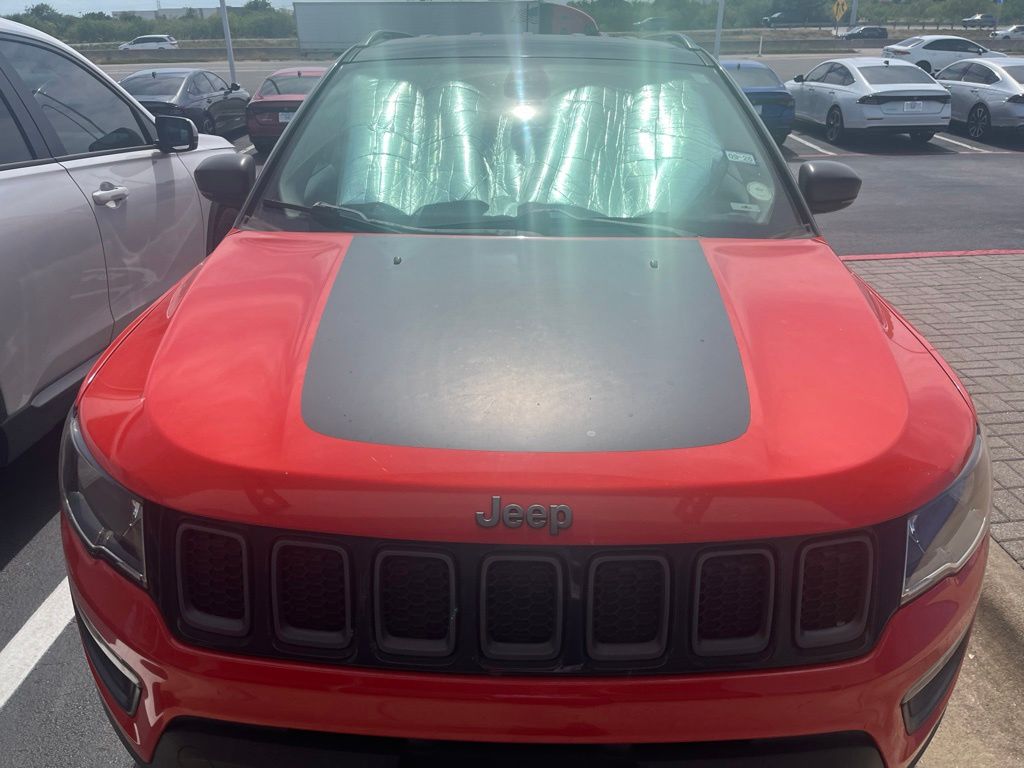 car-gallery-2