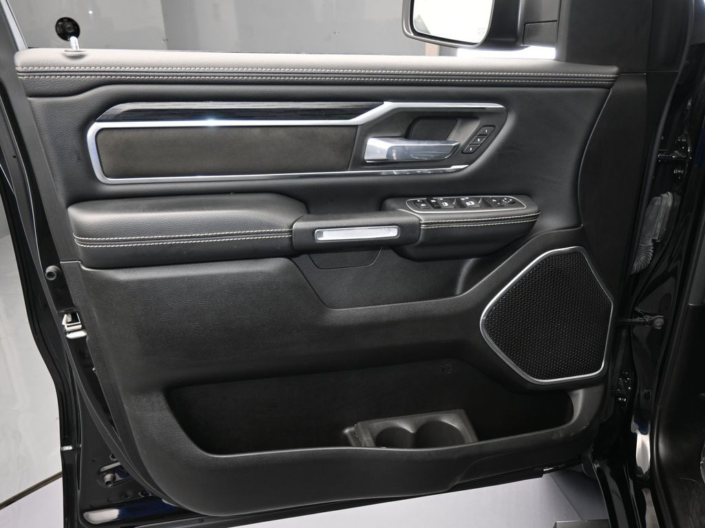 Used 2023 Diamond Black Crystal Pearlcoat Ram Laramie image 12