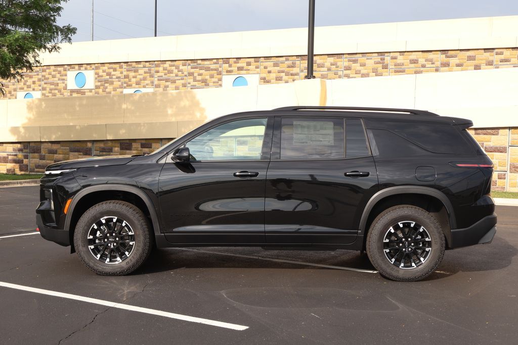 Thumbnail: 2026 Chevrolet Traverse - 4