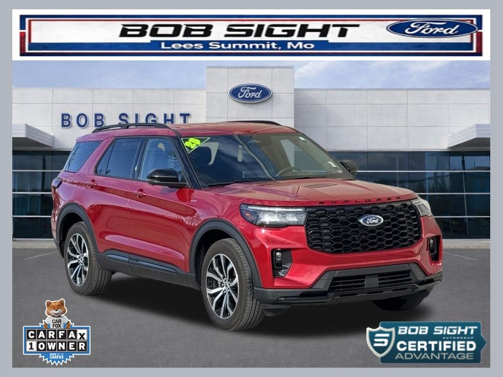 2025 Ford Explorer ST-Line