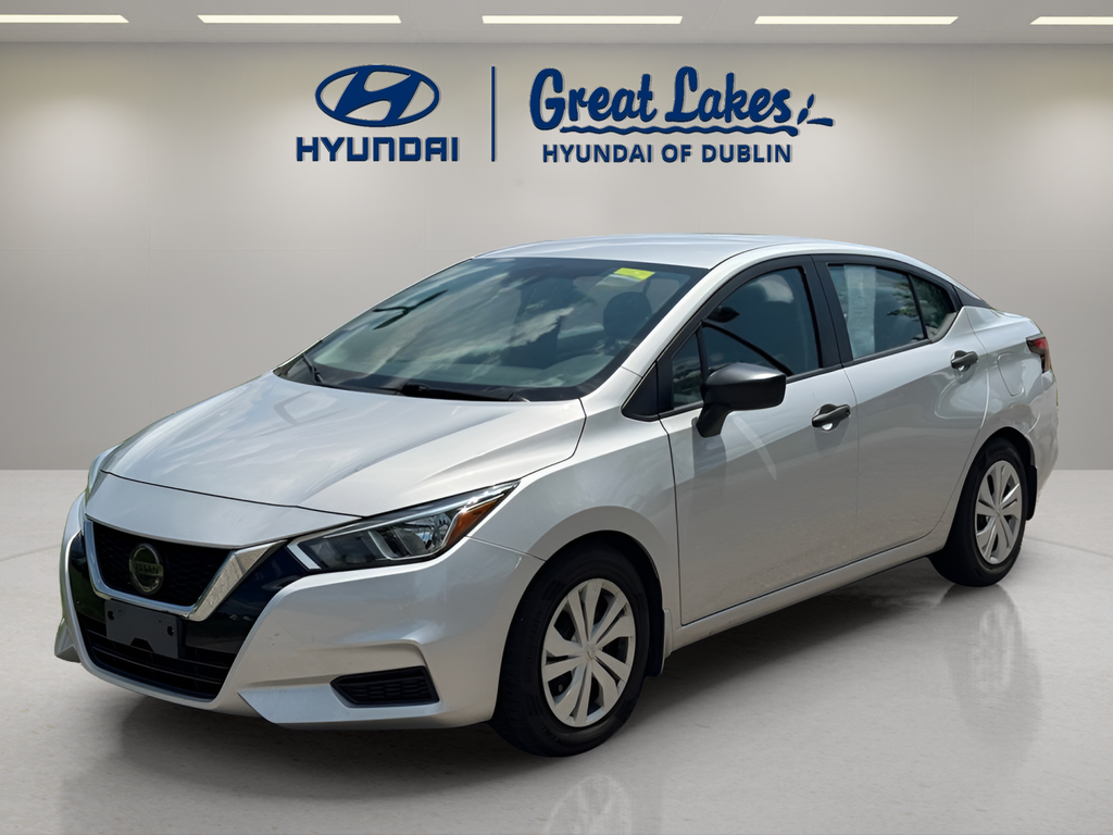 Brilliant Silver Metallic 2020 Nissan Versa S FWD Sedan Front-Wheel Drive Continuously Variable Transmission