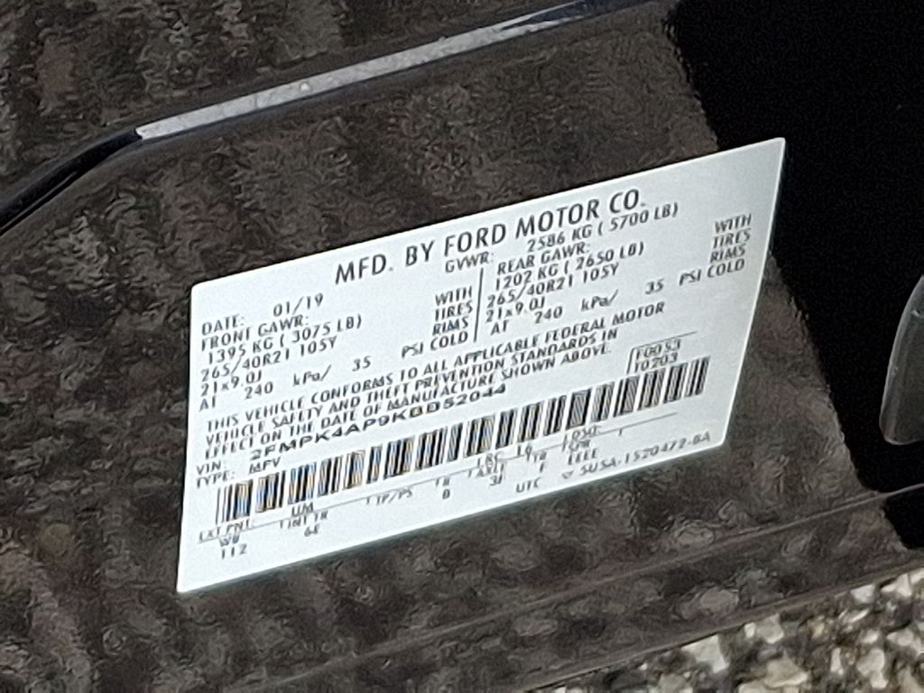Thumbnail: 2019 Ford Edge - 28