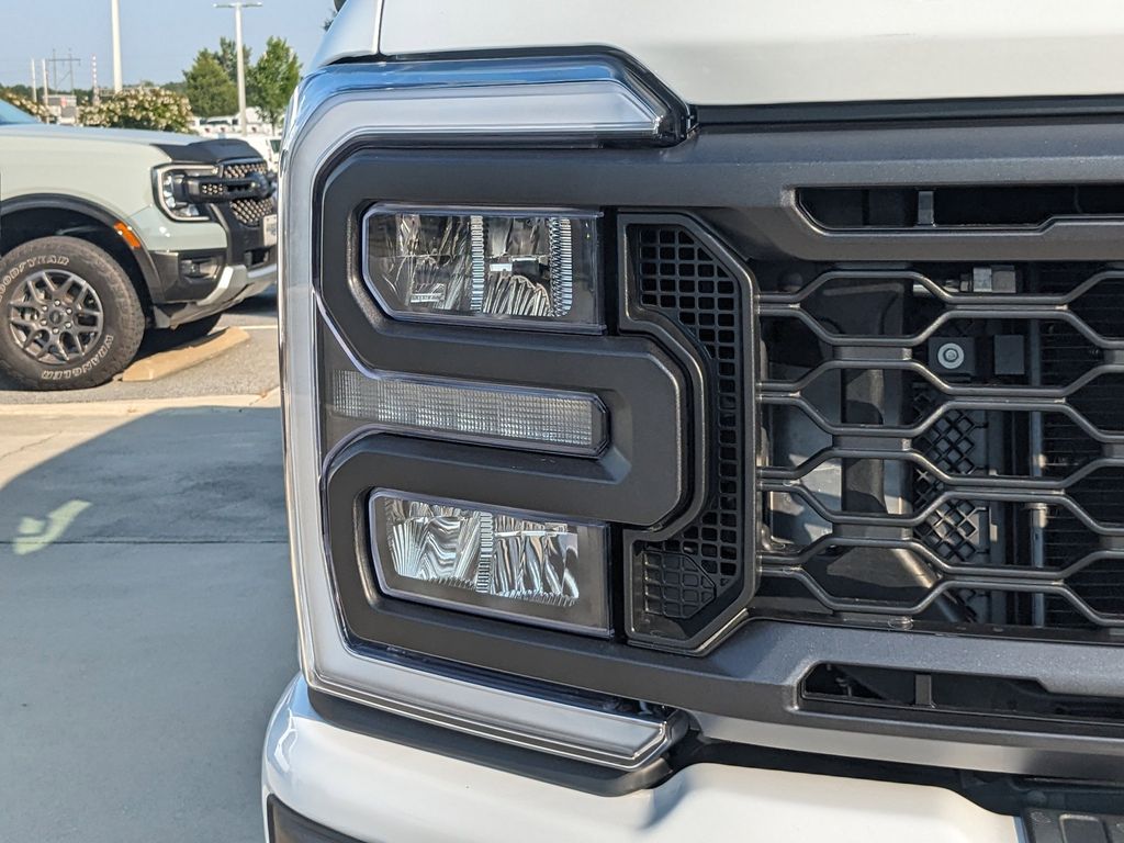 2025 Ford F-250 Super Duty XL