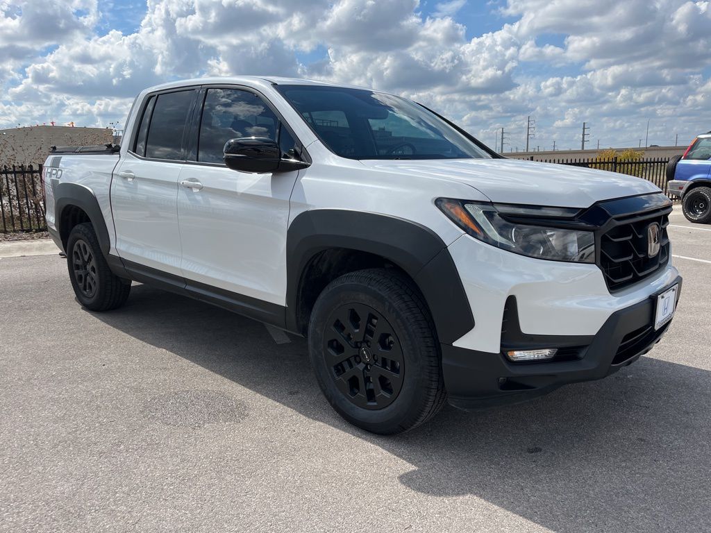 Thumbnail: 2023 Honda Ridgeline - 3