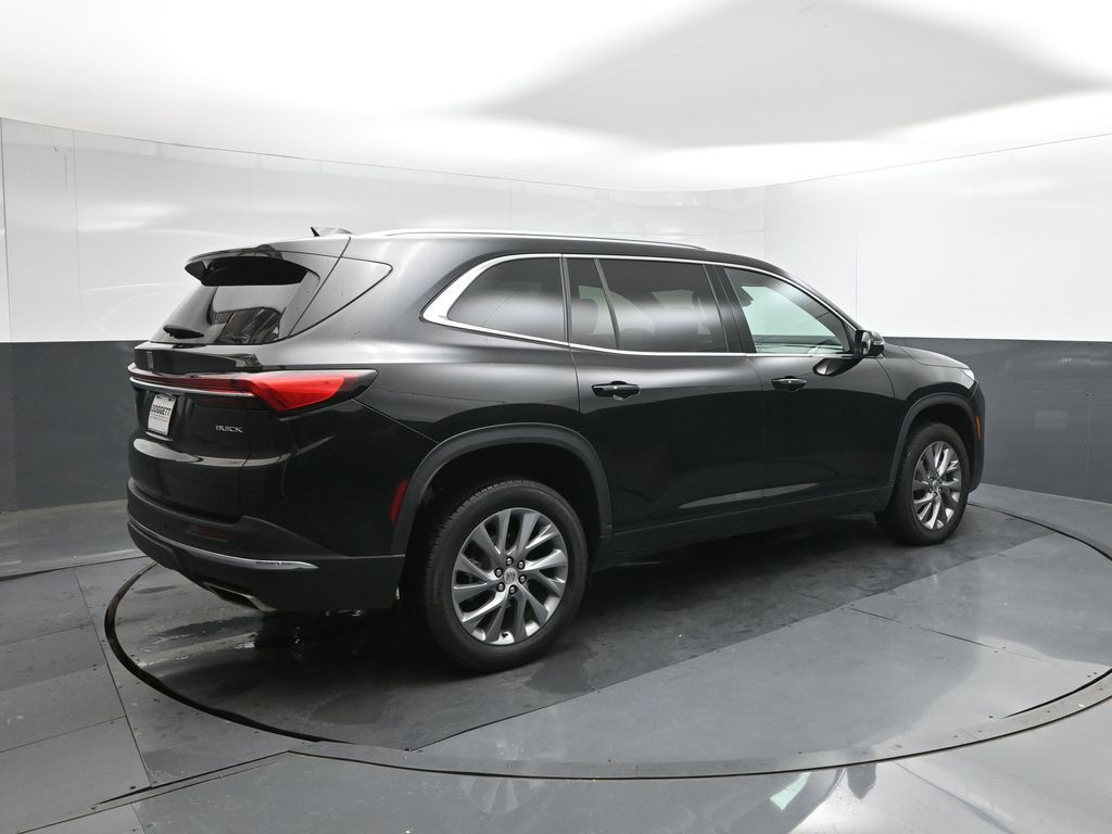 Used 2025 Buick Enclave SUV