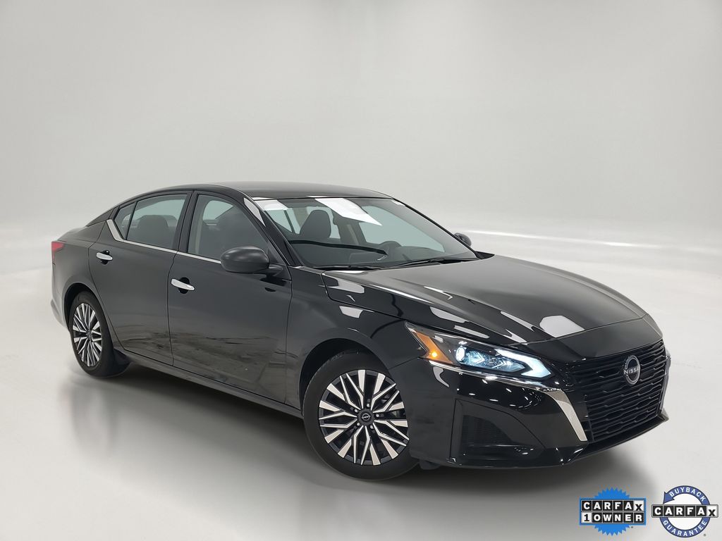 2025 Nissan Altima 2.5 SV FWD