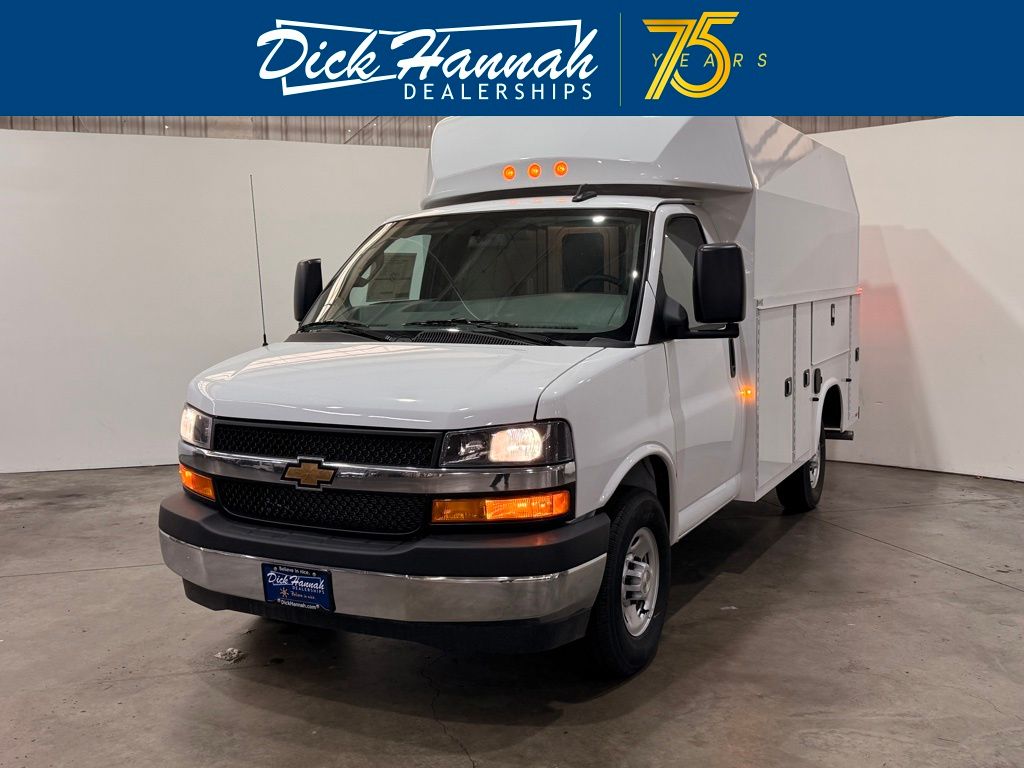 2025 Chevrolet Express 3500 Work Van