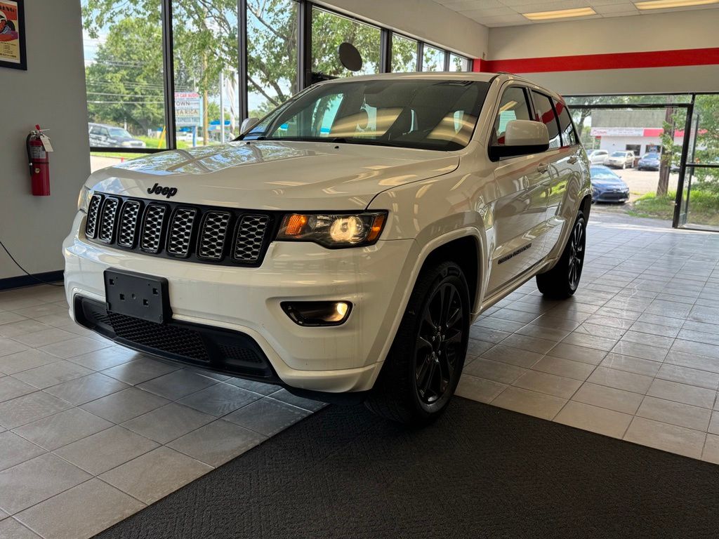 Bright White Clearcoat 2019 Jeep Grand Cherokee SUV / Crossover Four-Wheel Drive 8-Speed Automatic