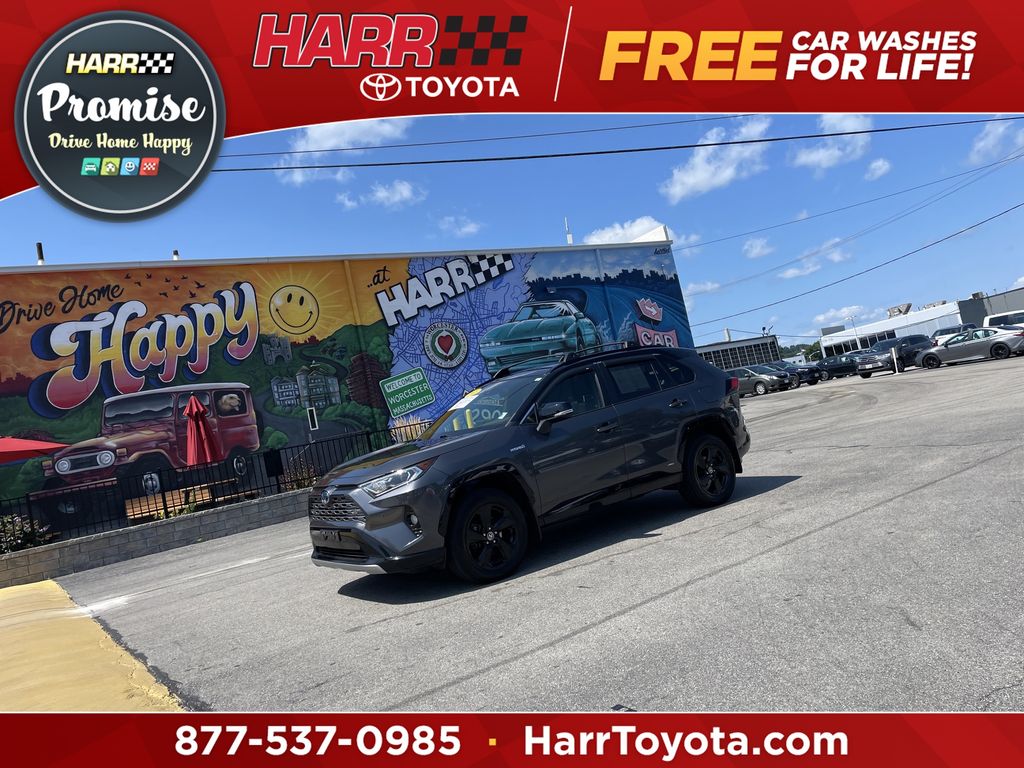 2021 Toyota RAV4 Hybrid XSE AWD photo