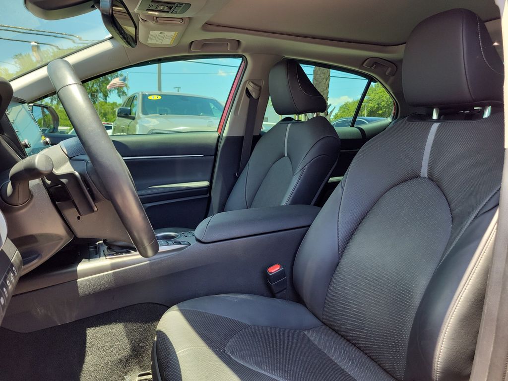 2022 Toyota Camry 16