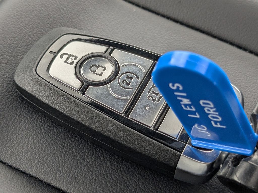 2025 Ford Expedition Platinum MAX