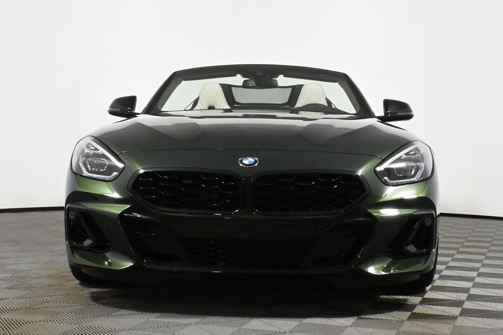 2025 BMW Z4 M40i 18