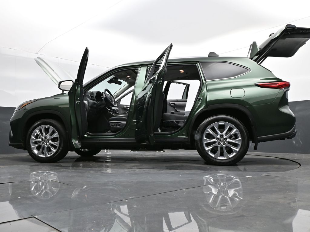 2023 Toyota Highlander Hybrid Limited