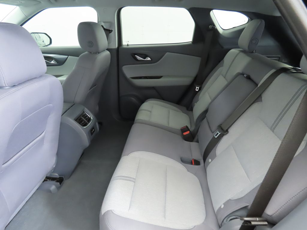 Thumbnail: 2021 Chevrolet Blazer - 19