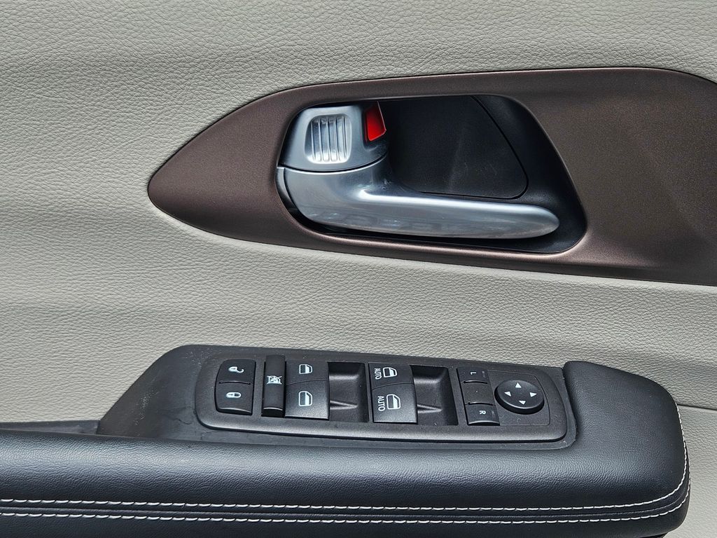 Used Car 2024 Chrysler Voyager  Lx For Sale Under $25,000 In San Marcos, Texas