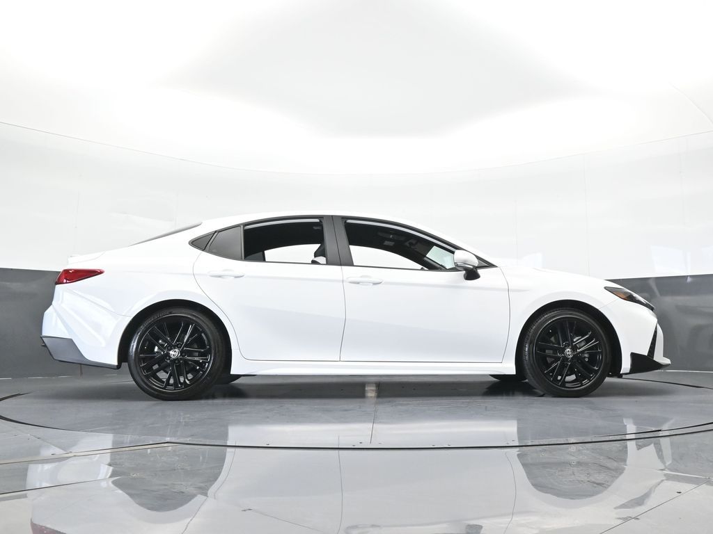 Used 2026 Wind Chill Pearl Toyota SE image 62