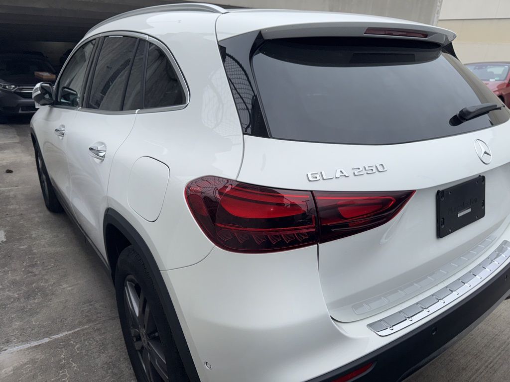 Thumbnail: 2025 Mercedes-Benz GLA - 5
