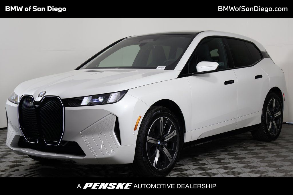 Thumbnail: 2026 BMW iX - 1