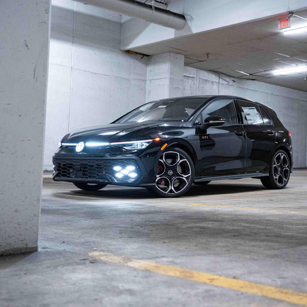 2026 Volkswagen Golf GTI Autobahn