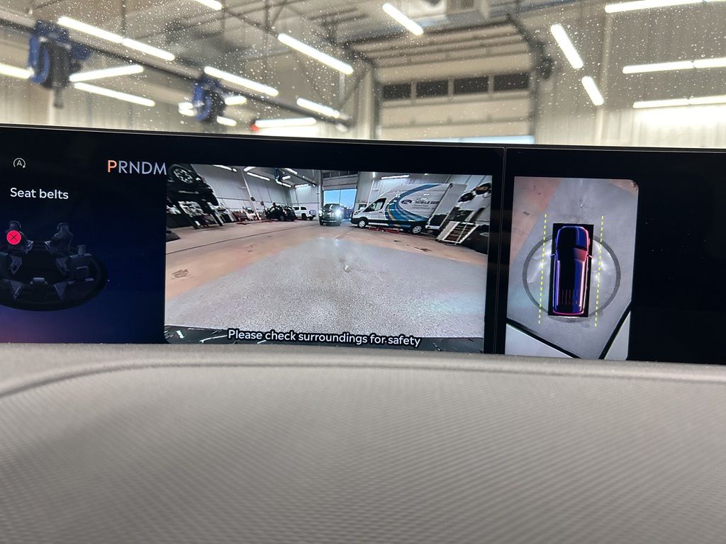 new 2025 Lincoln Navigator car, priced at $100,022