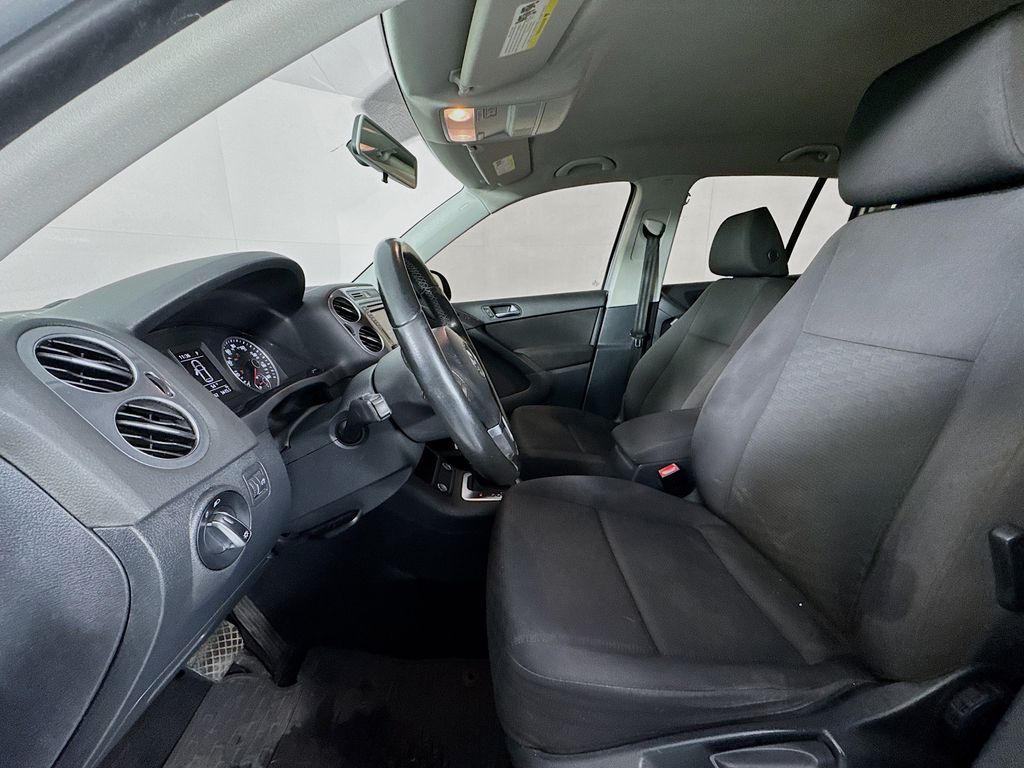 Used Car 2018 Volkswagen Tiguan Limited  2.0t For Sale Under $15,000 In Austin, Texas