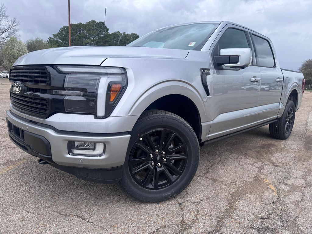 2025 Ford F-150 Platinum SuperCrew 4WD