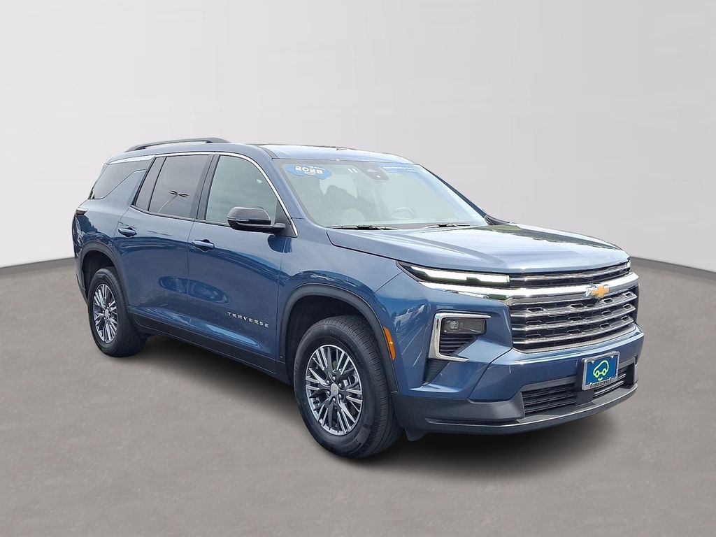Thumbnail: 2026 Chevrolet Traverse - 3