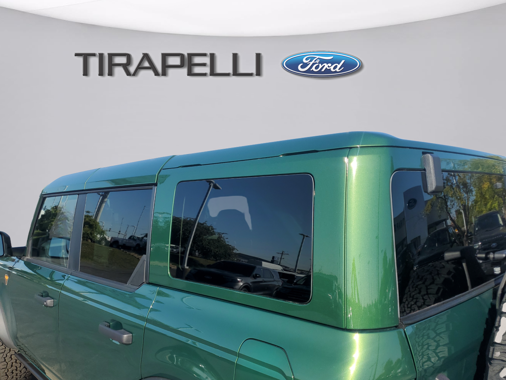 New 2025 Green Ford Badlands image 8