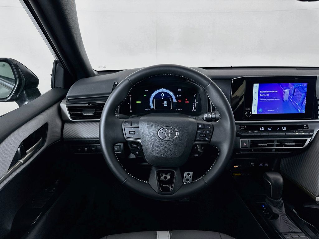 Thumbnail: 2025 Toyota Camry - 21
