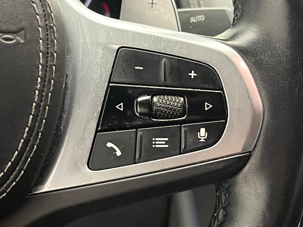 Thumbnail: 2023 BMW 8 Series - 22