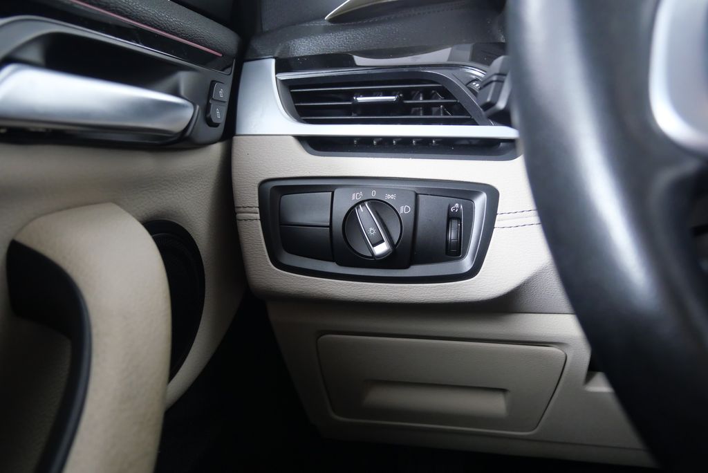 2022 BMW X1 xDrive28i 17
