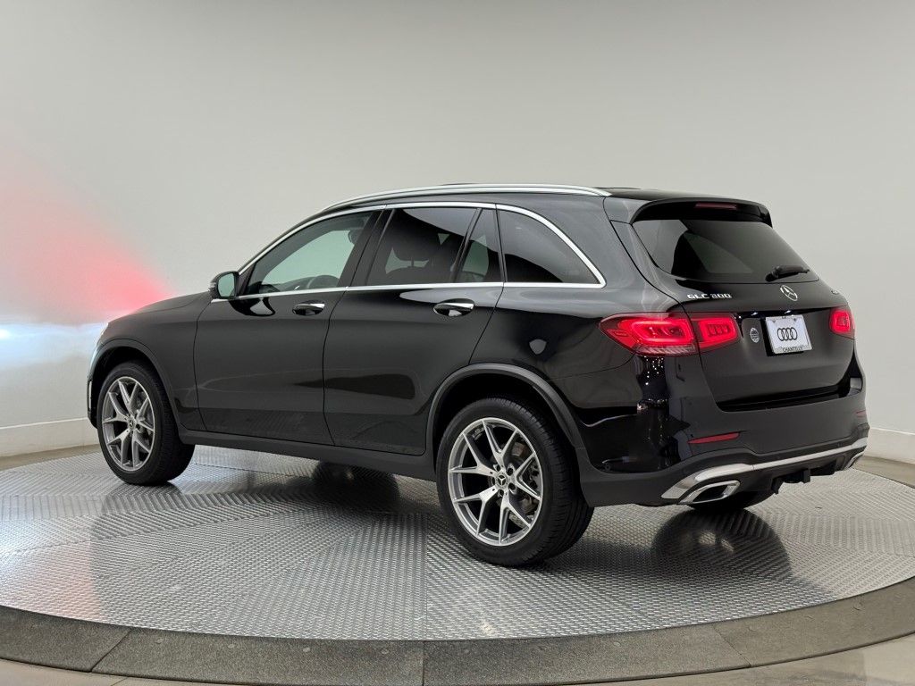 Thumbnail: 2022 Mercedes-Benz GLC - 10