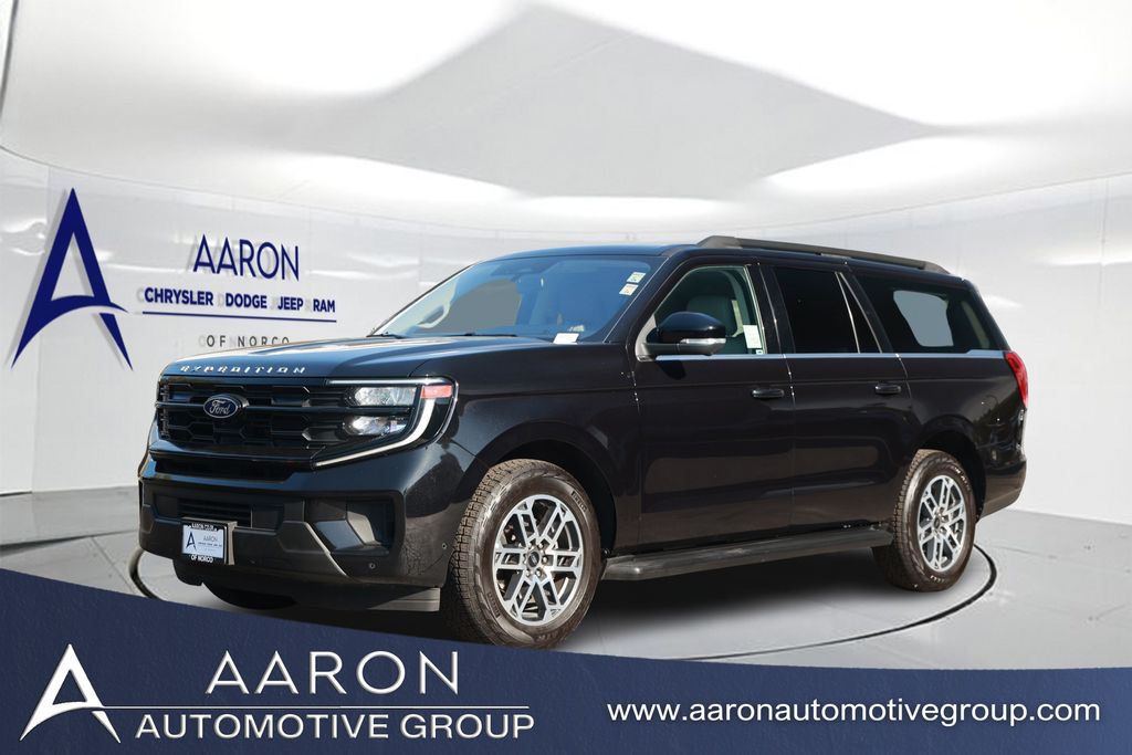 Black Metallic 2025 Ford Expedition SUV / Crossover Four-Wheel Drive Automatic