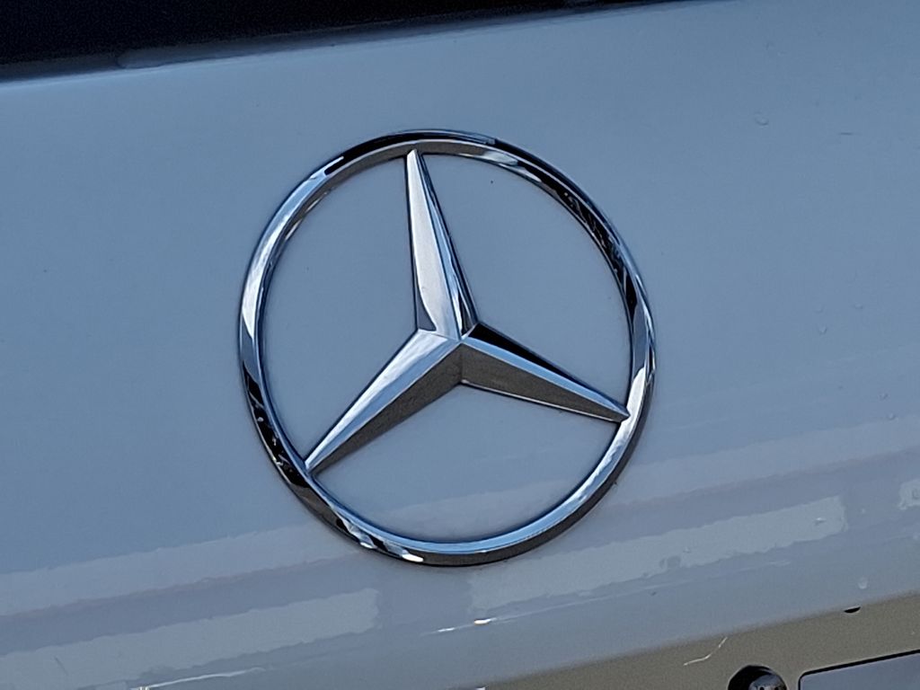 2023 Mercedes-Benz GLB 250 30
