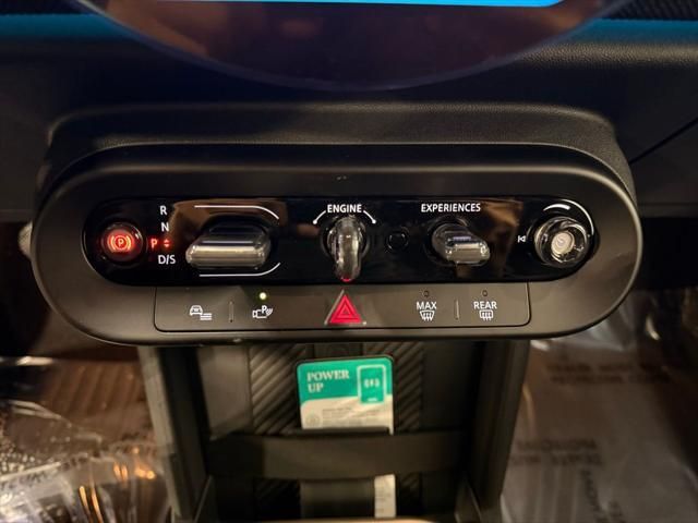 Thumbnail: 2026 MINI Cooper - 18