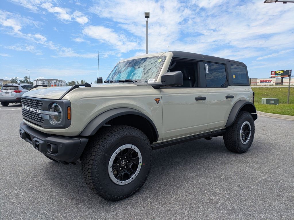 2026 Ford Bronco Badlands