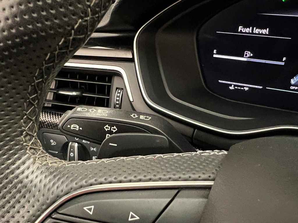 Thumbnail: 2022 Audi S5 - 32