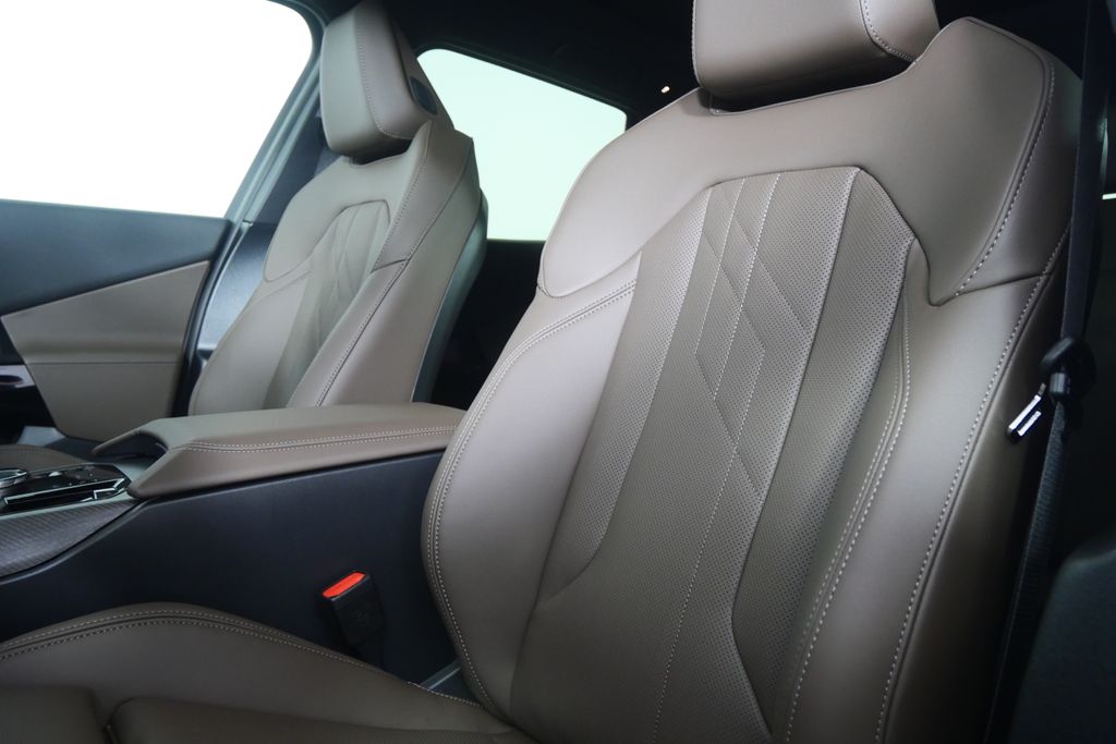 Thumbnail: 2026 BMW X3 - 10