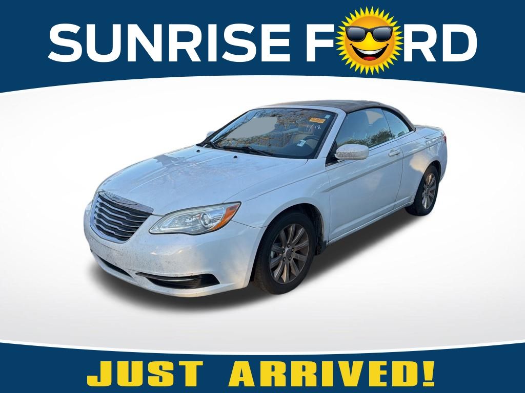 2012 Chrysler 200 Touring