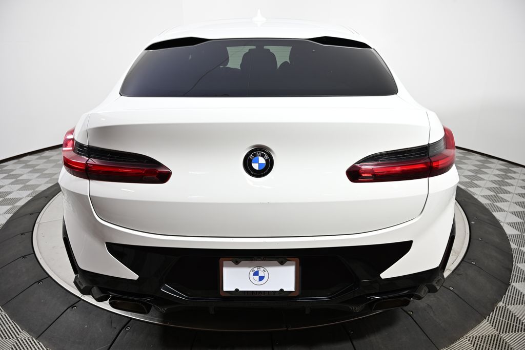 Thumbnail: 2023 BMW X4 - 4