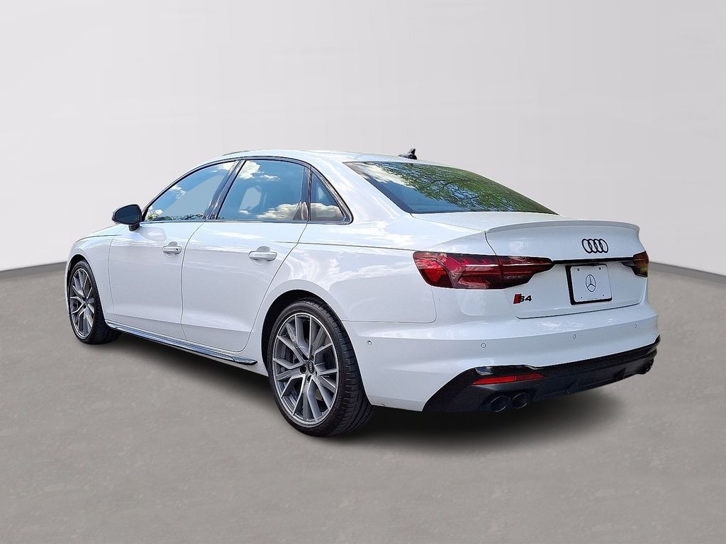 Thumbnail: 2023 Audi S4 - 6