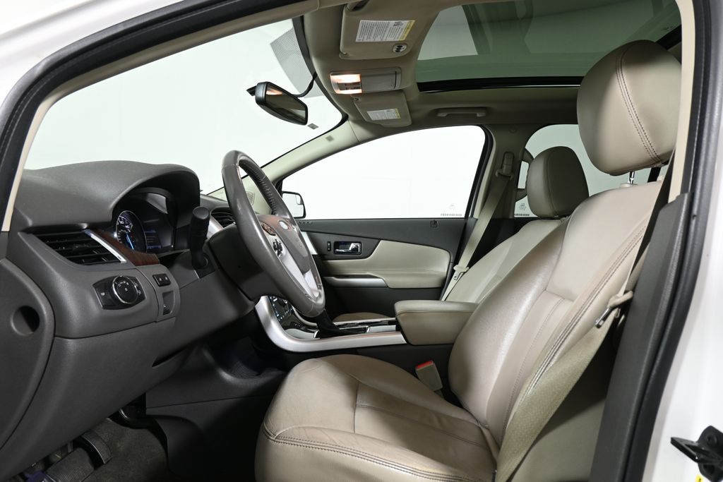 Thumbnail: 2013 Ford Edge - 3