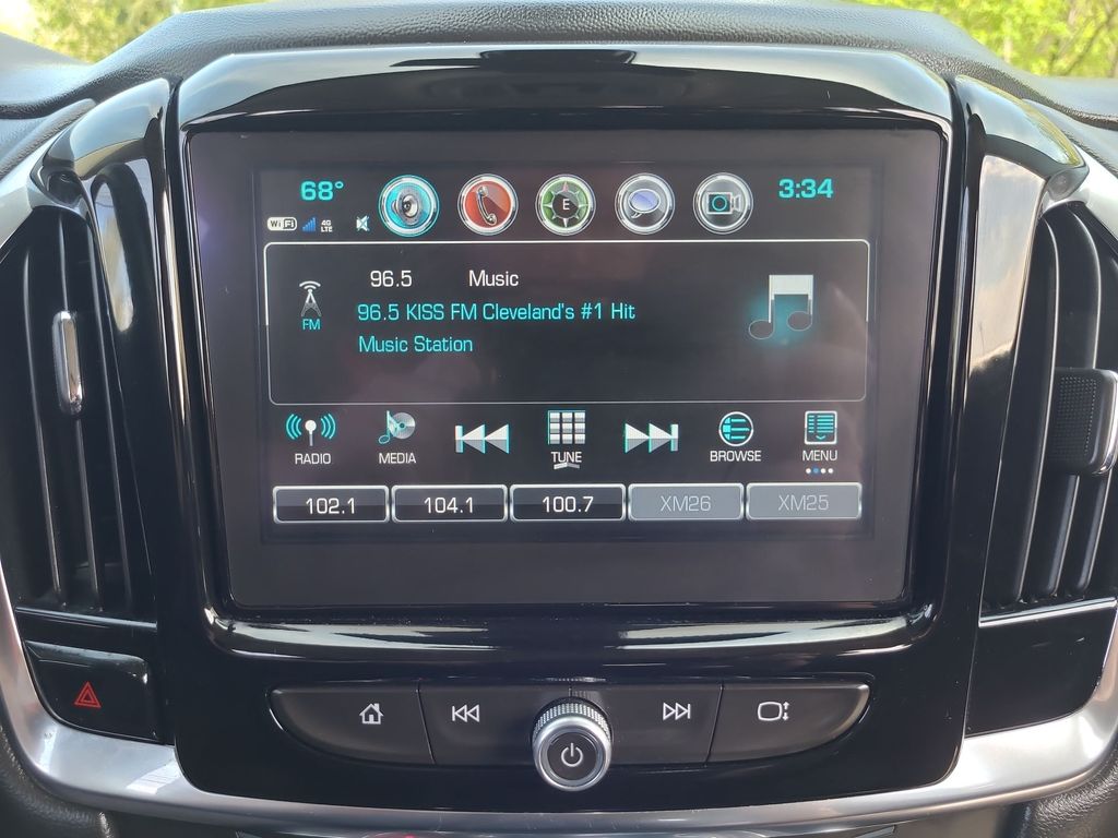 2018 Chevrolet Traverse LT 8